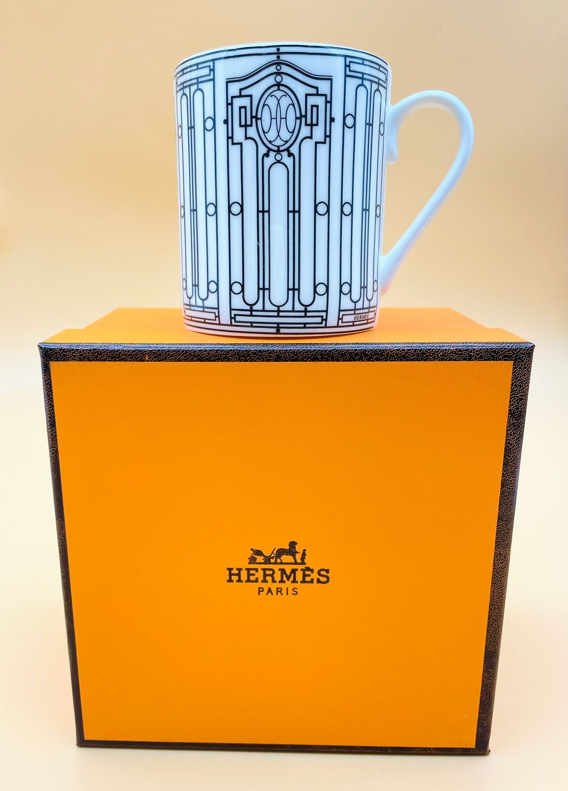 Single Mug from Hermes - Image 4 of 4
