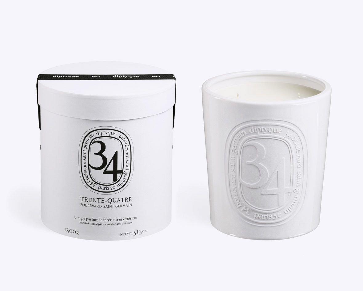 diptyque Candle 15000g a single candle White or Rose available. - Image 1 of 4