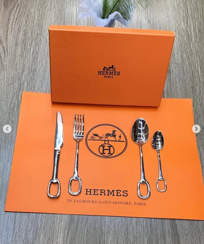 cutlery set for one person, Gold or Silver color - Hermes Cutlery | Buy Online in UAE